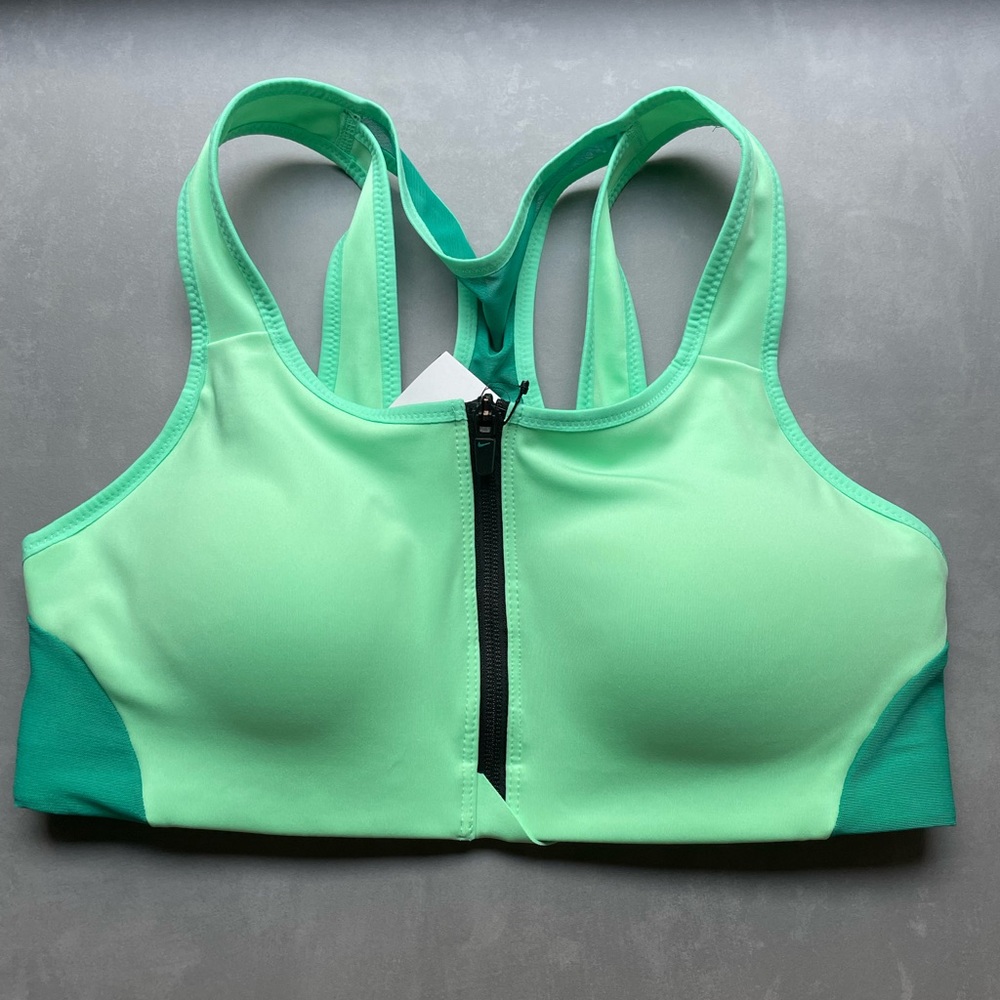 Nike Alpha Sports Bra